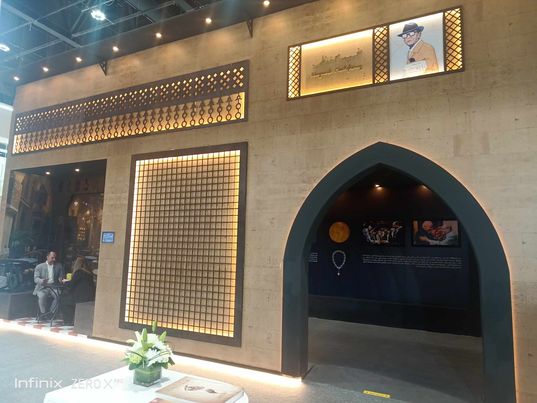 عالم نجيب محفوظ يضيء "معرض أبو ظبي الدولي للكتاب"