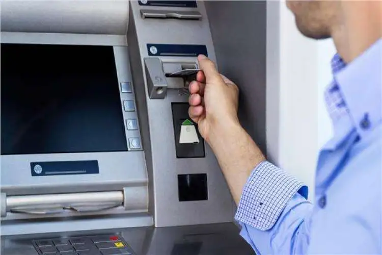 استعادة بطاقة الفيزا من ماكينة ATM