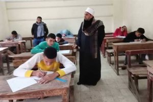 طلاب الثانوية الأزهرية 