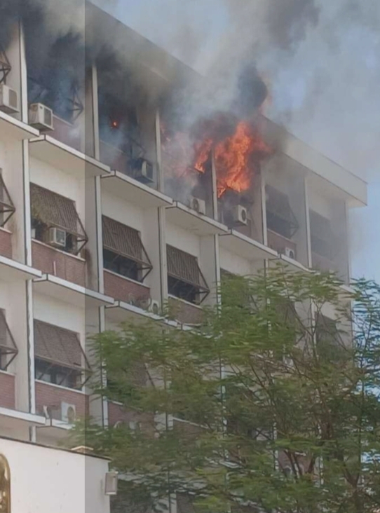 حريق كلية الطب جامعة أسيوط 